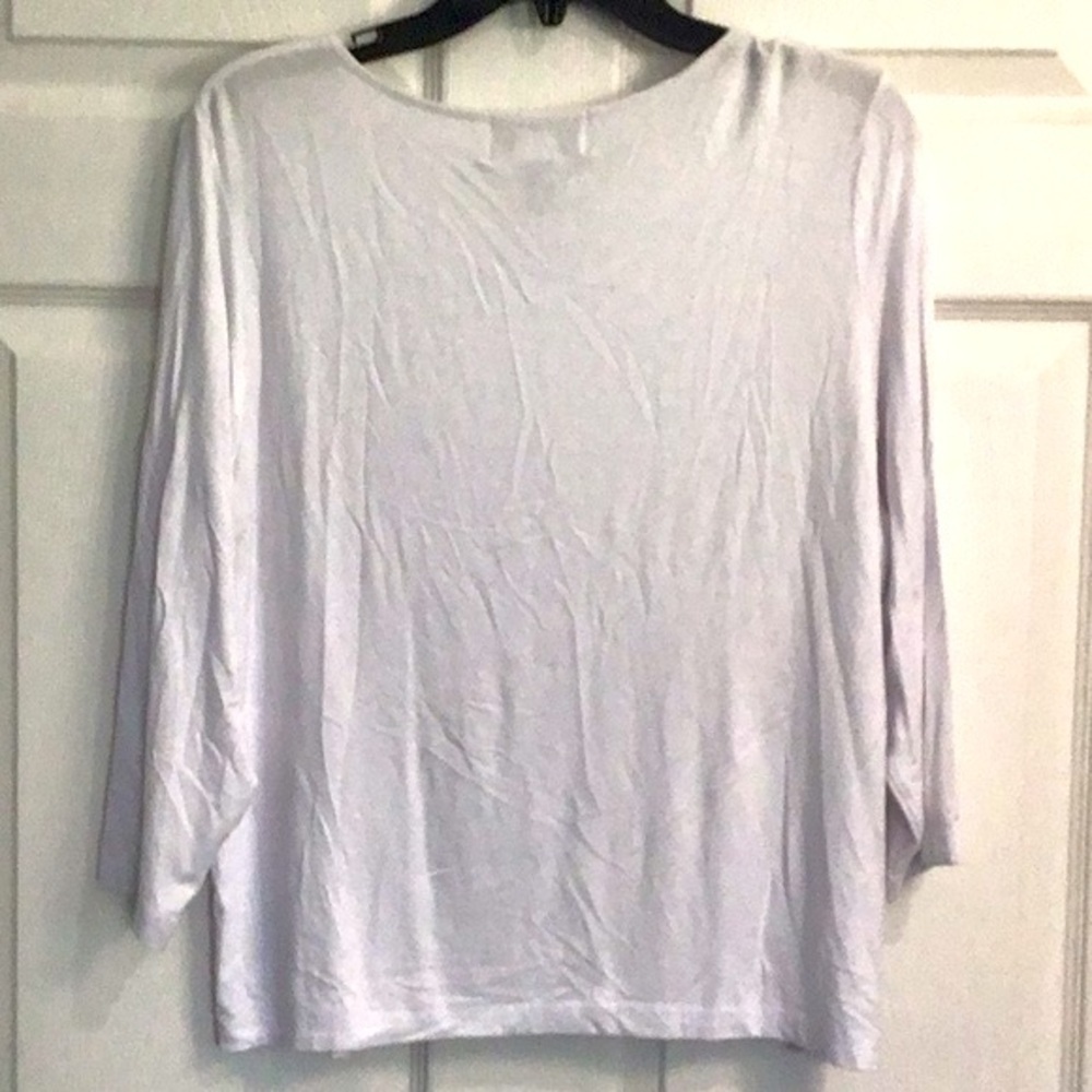 C.D. Petites 3/4 Sleeve White Top with silver metallic design - petite Medium - Picture 5 of 5